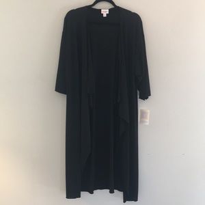 LuLaRoe Medium Shirley